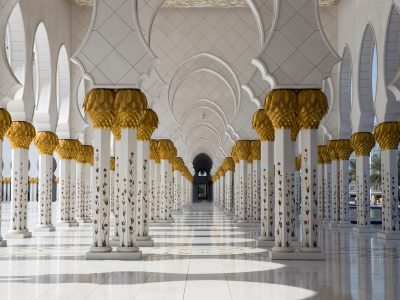 abu-dhabi-mosque-6767422_1920.jpg